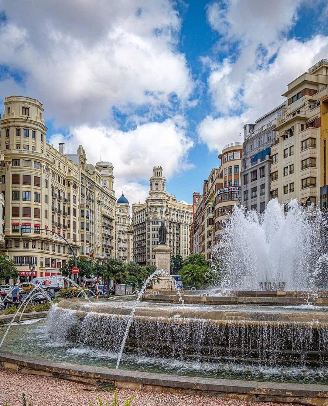 Апартаменты Avakian Valencia Centro Экстерьер фото